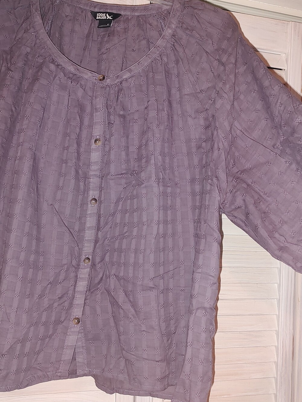 Eddie Bauer Semi Sheer Lavender Eyelet Button-Front Top Nowt Cotton Medium